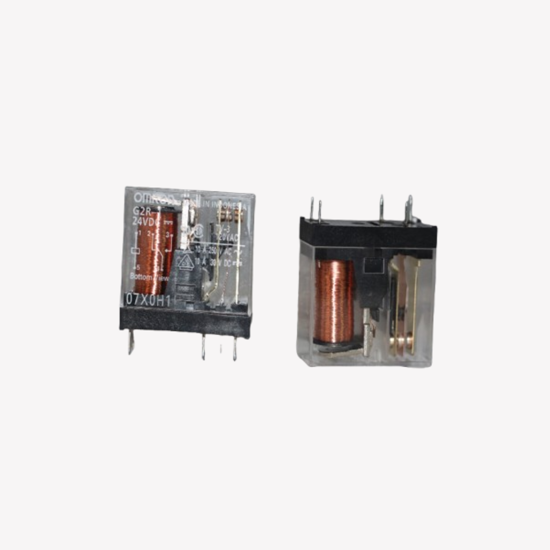 MINI RELEVO DE 5 PINES PATA PLANA 24VDC OMRON